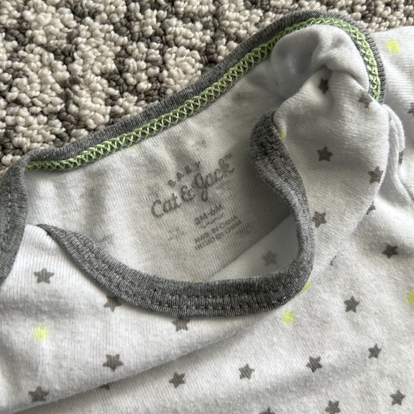 Cat & Jack 6 Piece Bundle - Picture 2 of 7